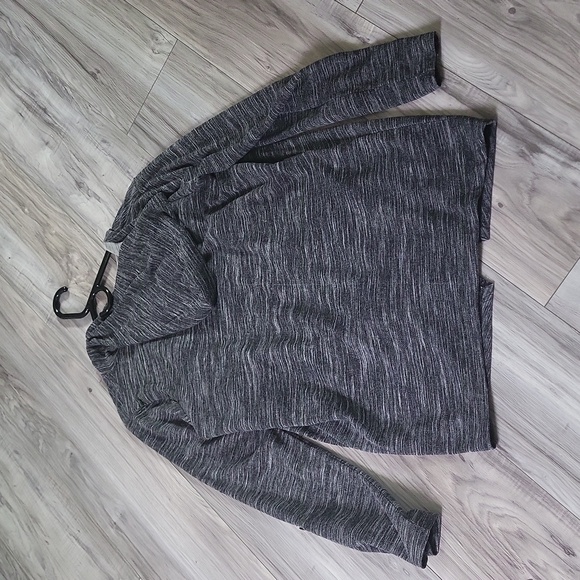 RED by Cyrus Knit open jacket Size M, NWT - Picture 9 of 9